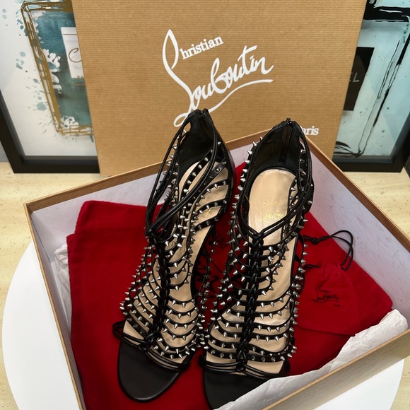 Christian Louboutin Black Heeled Shoes - Picture 2 of 16